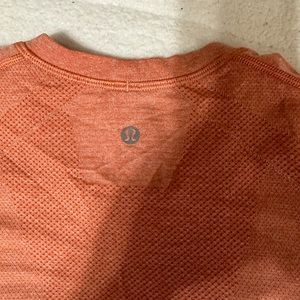 Lululemon men shirt